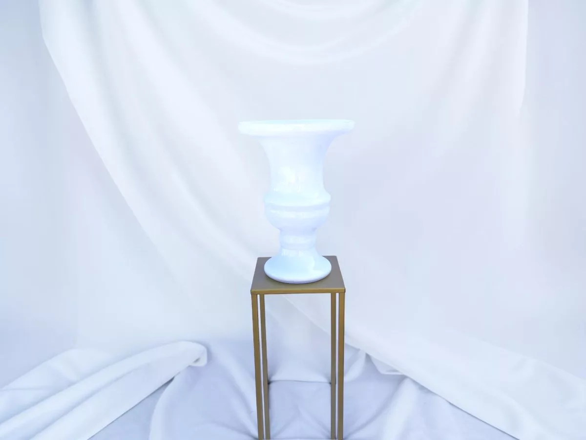 Vase Médicis blanc en verre mariage